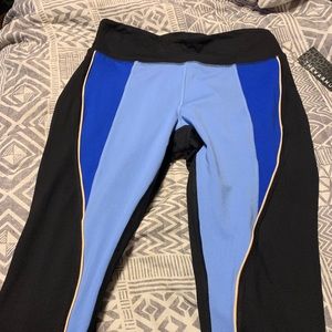 Jessica Simpson Yoga pants, Size Large
